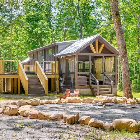 Monteagle Cabin With Swim Spa, Sauna And Fire Pit! المظهر الخارجي الصورة